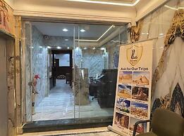 lora Altahrir hotel