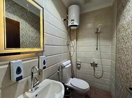 lora Altahrir hotel
