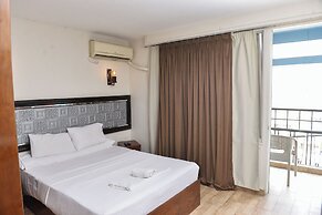 lora Altahrir hotel