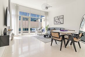 Silkhaus Bay Square 13