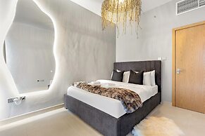 Silkhaus Radiant Boulevard