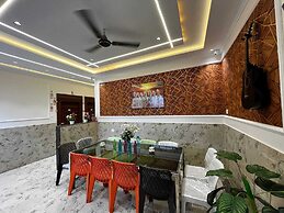 Taj Belleza Vista By Trippizo