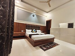 Taj Belleza Vista By Trippizo