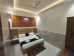 Taj Belleza Vista By Trippizo