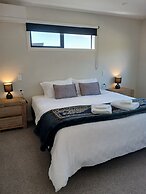 Suncrest Villas