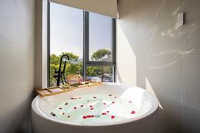 Xunyin Boutique Guesthouse