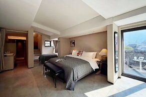 Phoenix Hall House Hotel