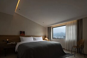 Phoenix Hall House Hotel