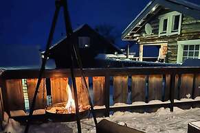 4 Bed Cabin -sleeps 7 - Northern Light Views