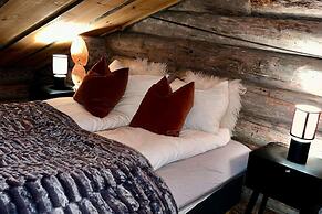 4 Bed Cabin -sleeps 7 - Northern Light Views