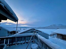 4 Bed Cabin -sleeps 7 - Northern Light Views