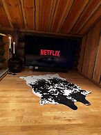 4 Bed Cabin -sleeps 7 - Northern Light Views