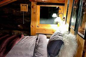 4 Bed Cabin -sleeps 7 - Northern Light Views