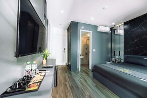 Cat Ba Nam Phong Hotel
