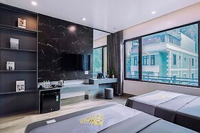 Cat Ba Nam Phong Hotel