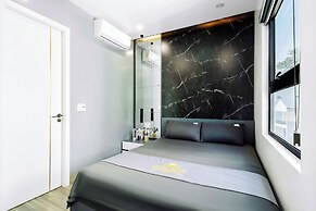 Cat Ba Nam Phong Hotel