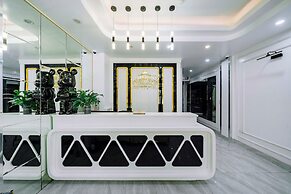 Cat Ba Nam Phong Hotel