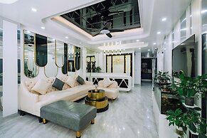 Cat Ba Nam Phong Hotel