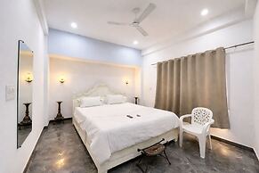 Hotel The White House Varanasi