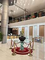 Skyport Hotel