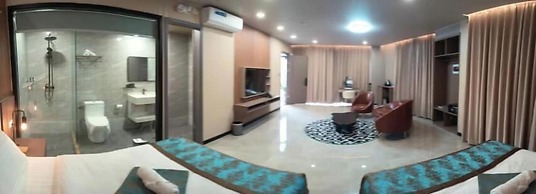 Skyport Hotel