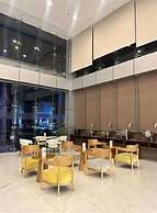 Skyport Hotel