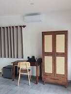 WHITE BEACH RESORT LONGSET