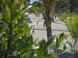 WHITE BEACH RESORT LONGSET