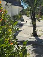 WHITE BEACH RESORT LONGSET