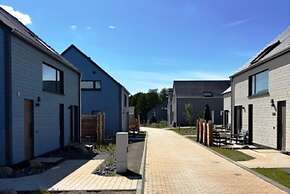 Skandinavisch Eingerichtetes Doppelhaus in Sagard