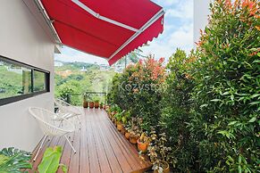 Aura Villa by Kozystay - Bandung