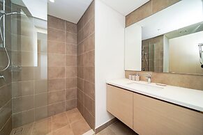 PVH - Creek Gate - Stylish 2BR