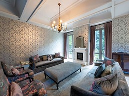 French Elegance in Bishopscourt
