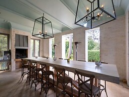 French Elegance in Bishopscourt