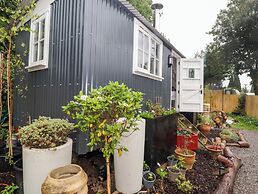 Kings Cwtch Shepherd's Hut