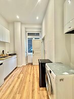 Family Apartments by Main