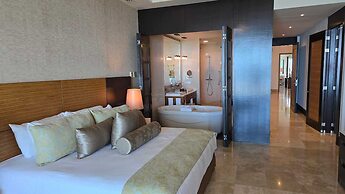 Grand Luxxe