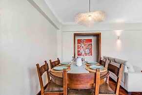 Bright Flat by Carcavelos Beach With Fast Wi-fi