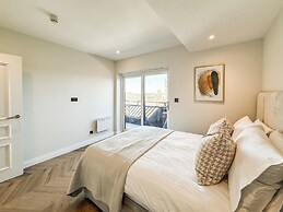 1 Bed Flat - Sleeps 2 - Parking - Wifi