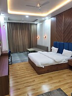 Hotel MG Kitchen and Banquet