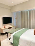 4 Guests 2 Bedrooms Gym and Pool Cap Cana