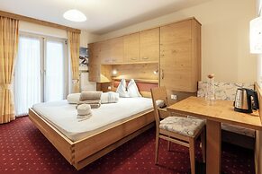 Kedul Lodge