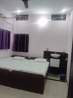 Hotel Ramashish Kutir