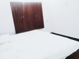 Hotel Ramashish Kutir