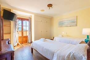 Hilltop Villa in Alcudia With Bays Views