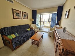Sea Apartment With Shared Pool