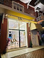 Rose Lia Otel