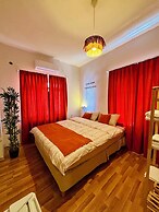 Rose Lia Otel