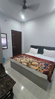 Hotel Shivashram Guest House Varanasi