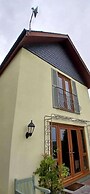 Bayview Cottage Escape in Pendine